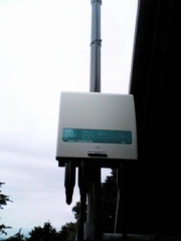 三島中継局 - ブースター取付