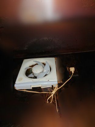 換気扇交換 - 旧　換気扇